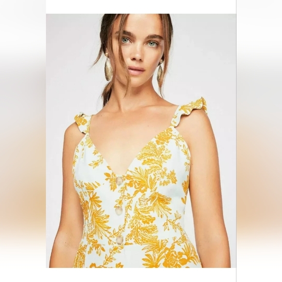 Free People Be The One Floral Wide Leg Sleeveless Jumpsuit Size 2 - Picture 2 of 9